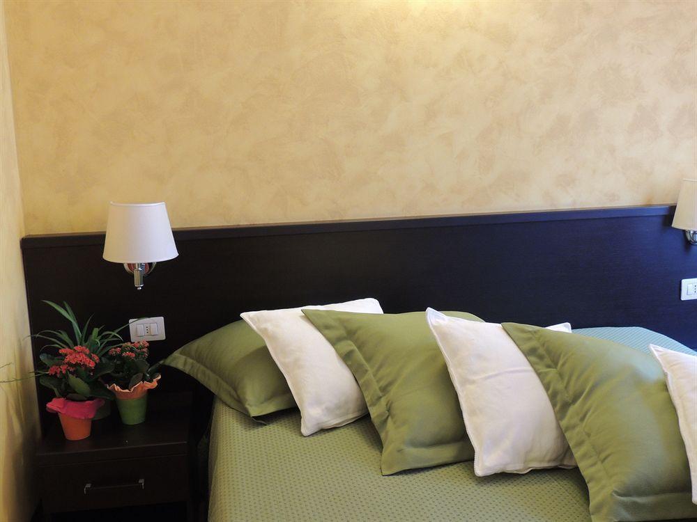 Morelli Bed & Breakfast Rome Exterior photo